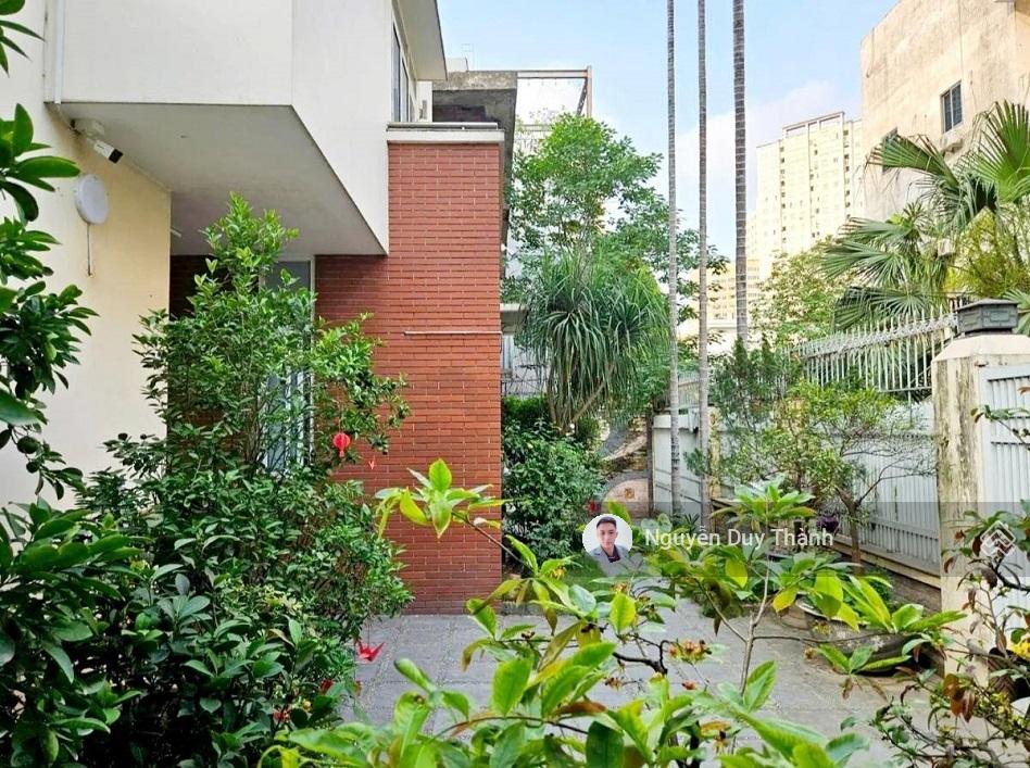 Bán biệt thự nhà vườn hồ Văn Khê, KĐT Văn Khê Hà Đông, lô góc 460m2 3T MT 30m 150tr/m2. Giá đầu tư