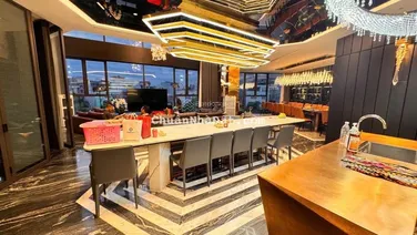 Tuyệt phẩm lô góc 210m2 - 3 thoáng - mặt phố view sông - vỉa hè 3 bên - ô tô 46 chỗ tránh