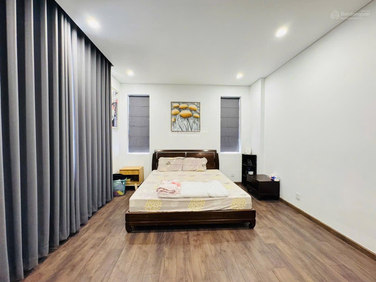 Bán biệt thự song lập khu xây dựng 5 đường Liên Phường, giá siêu tốt chỉ 23.5 tỷ, DT: 180m2 (10x18)