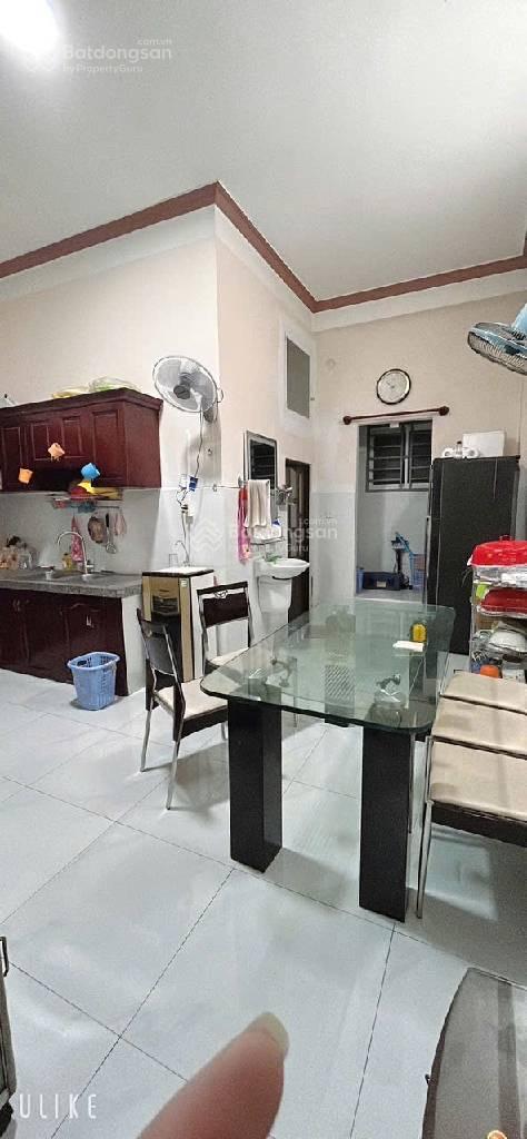 Nhà phố 3 tầng - xe hơi quay đầu - ngang 5m - gần Vincom Nam Long - Q7 - chỉ 9.8 tỷ