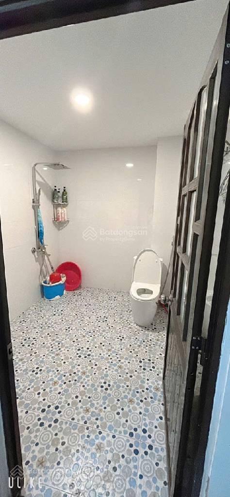 Nhà phố 3 tầng - xe hơi quay đầu - ngang 5m - gần Vincom Nam Long - Q7 - chỉ 9.8 tỷ