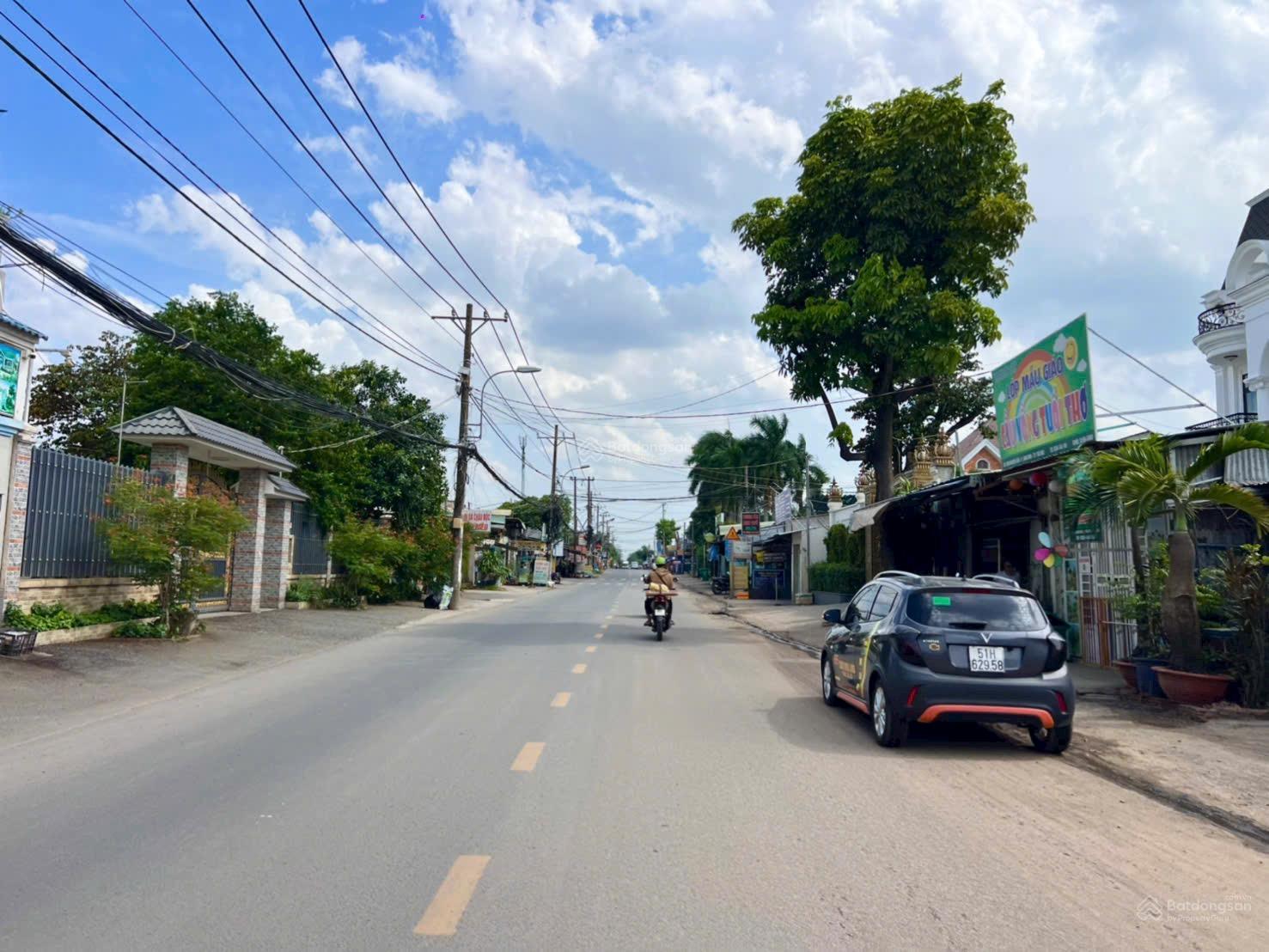 Bán gấp đất mặt tiền đường 1, Nguyễn Duy Trinh. Giá 5.45 tỷ/105m2 Bán gấp đất mặt tiền đường 1, Nguyễn Duy Trinh. Giá 5.45 tỷ/105m2