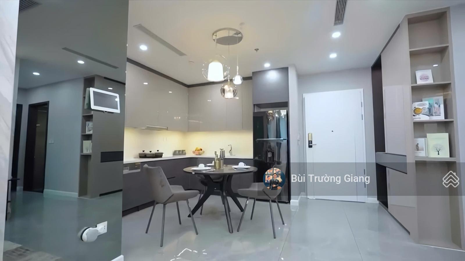 Bán CC toà mới Sunshine Sky City, 6 tỷ VND, 78m2, 2PN, 2WC, Tân Phú, Q7, TP.HCM - Hot!