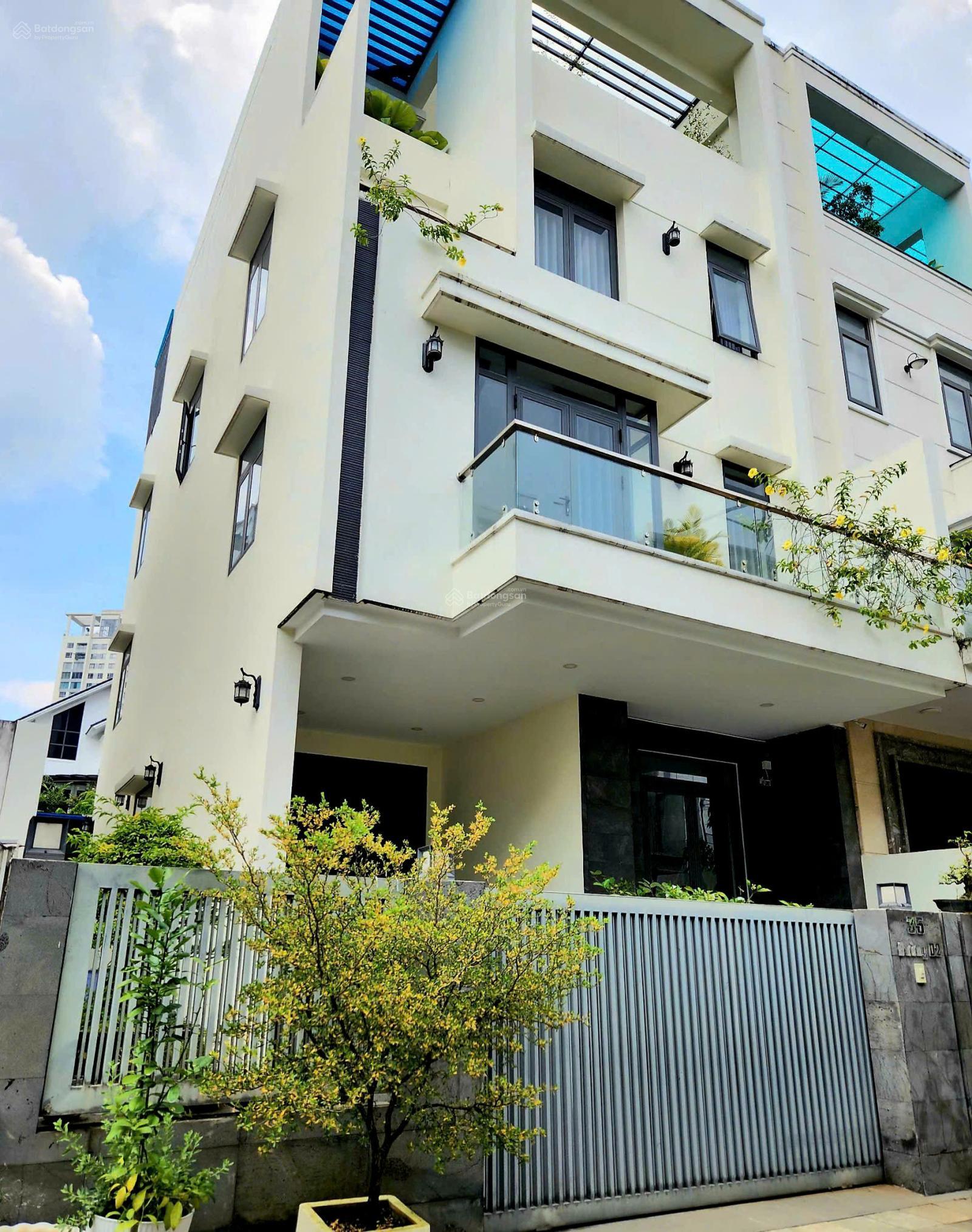 Cho thuê nhà phố 9mx18m - 65tr/ tháng - Nhà mới có thang máy