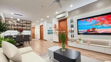 Cực hiếm bán gấp căn hộ tầng trung hướng mát view đẹp dự án Yên Hòa Sunshine, 2pn 2vs nội thất đẹp