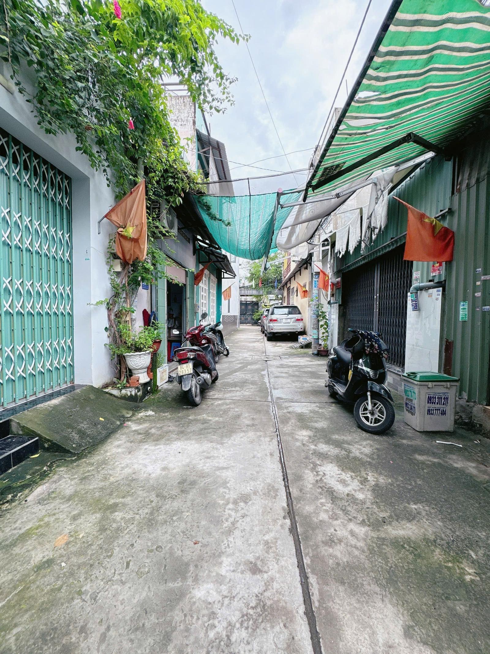 Gần Aeon TP DS5 BHH 3tỷ2 hẻm 4m có 1 lầu DT 3,5x7,7m