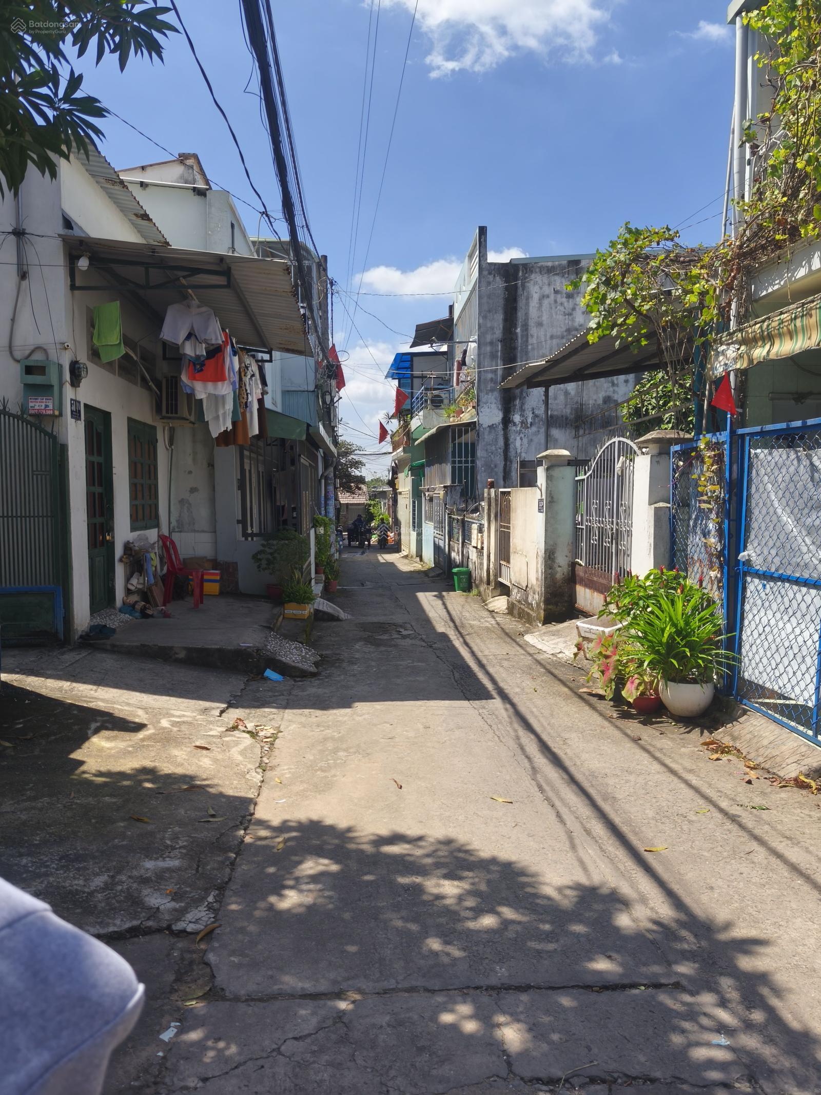 BÁN ĐẤT HẺM XE HƠI ĐƯỜNG 494, P. TNPA, Q.9 Diện tích thực tế: 100m Công nhận: 62,1m BÁN ĐẤT HẺM XE HƠI ĐƯỜNG 494, P. TNPA, Q.9 Diện tích thực tế: 100m Công nhận: 62,1m