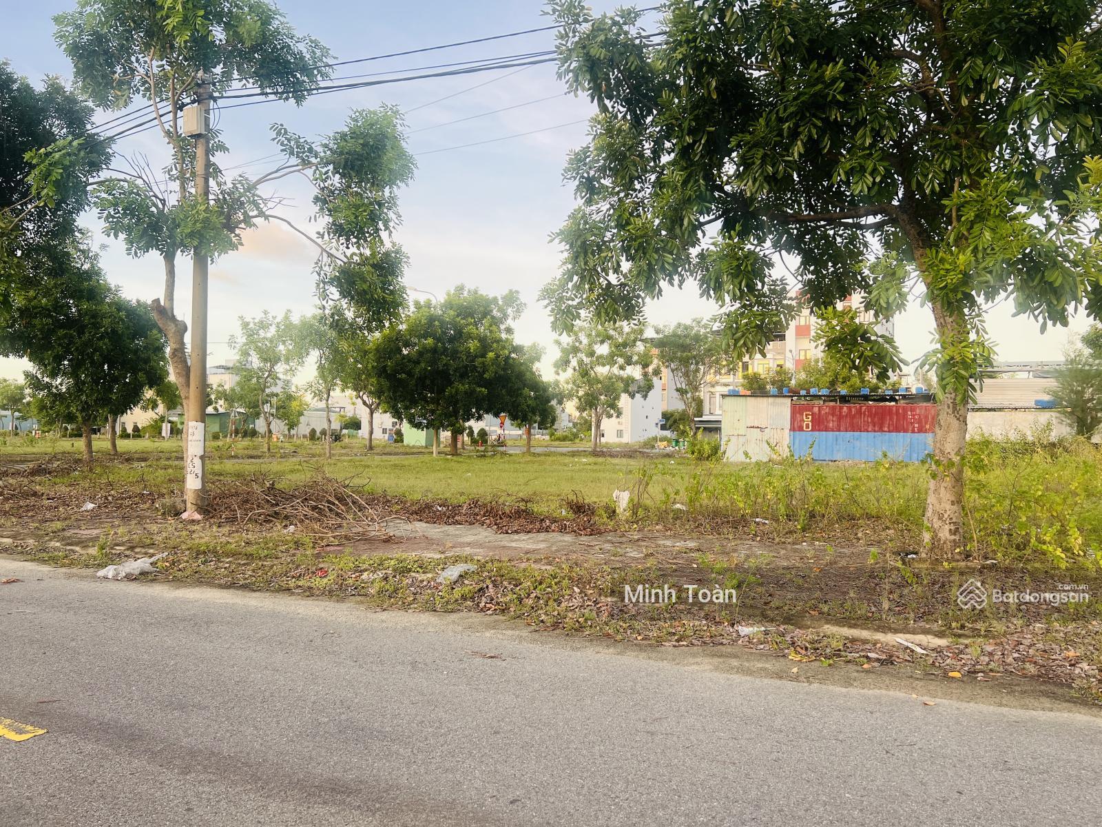 Lô biệt thự view công viên trung tâm dự án, giá tốt nhất khu đô thị