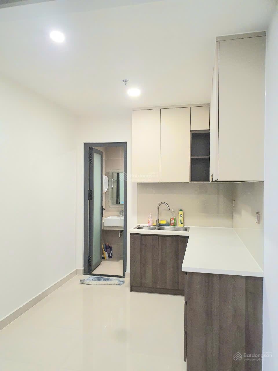 Bán gấp căn hộ 1PN-1WC 50m2 tại Q7 Boulevard, 2,75 tỷ, Q7, HCM Bán gấp căn hộ 1PN-1WC 50m2 tại Q7 Boulevard, 2,75 tỷ, Q7, HCM