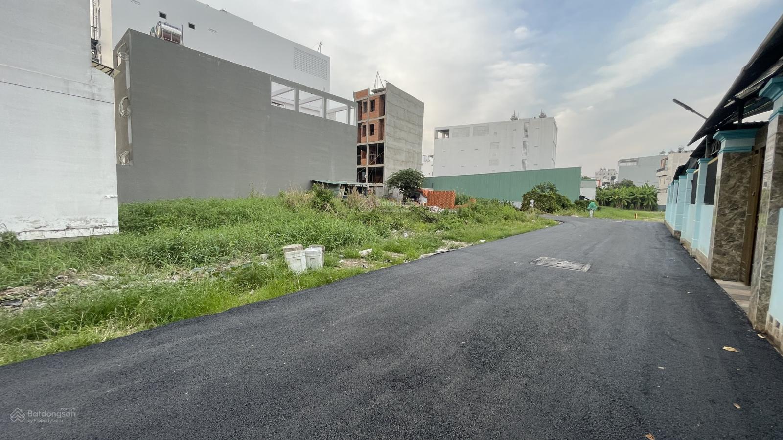 BÁN GẤP LÔ ĐẤT CỰC ĐẸP 5mx23m hẻm xe hơi 8m, đường VƯỜN LÀI, AN PHÚ ĐÔNG