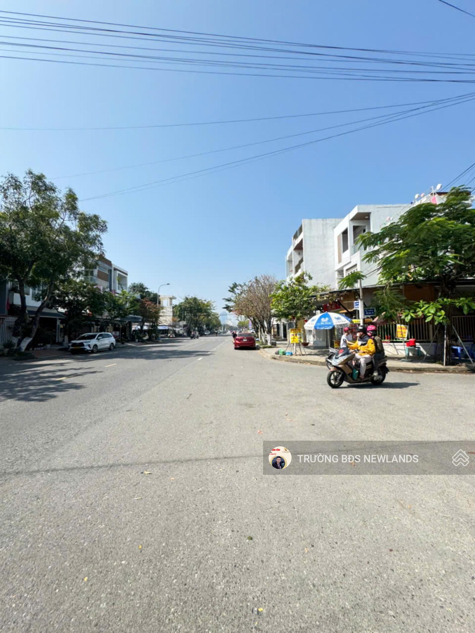 Bán đất đẹp 2 mặt tiền đường 15m Trần Nhân Tông kinh doanh tốt quận Sơn Trà