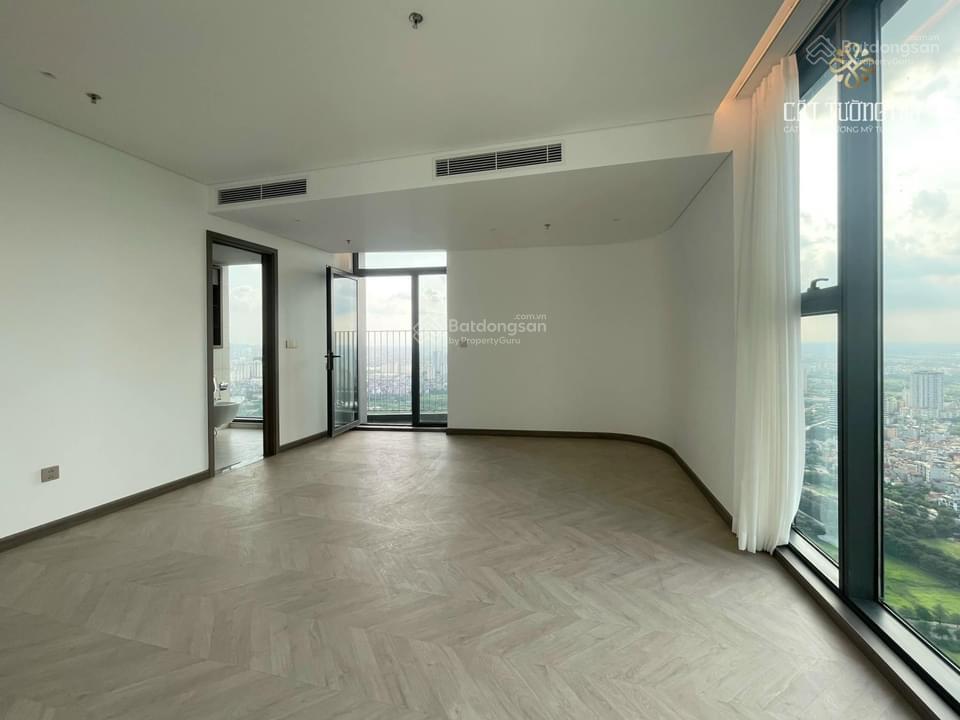 Cho thuê gấp căn hộ chung cư 4pn nội thất cơ bản bên ngoại giao đoàn toà NO1T6