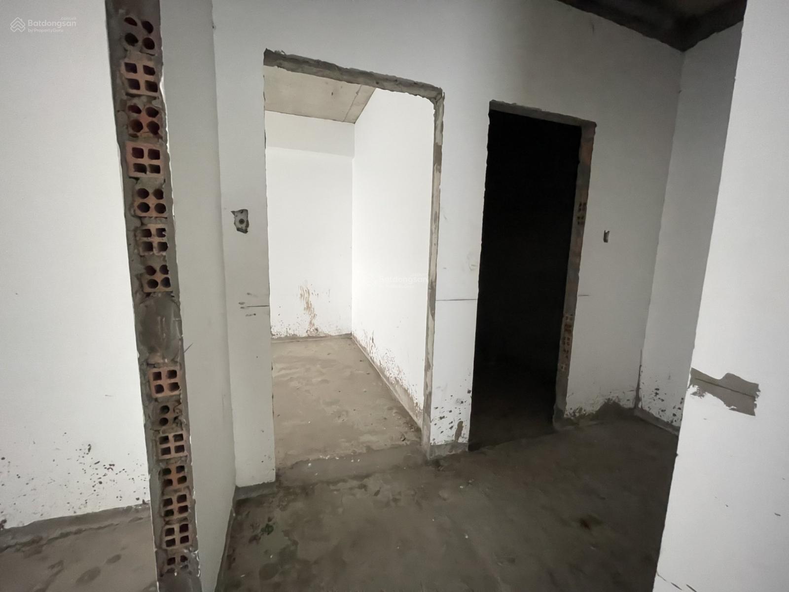 Cần bán Penthouse La Astoria DT 190m2 giá 14 tỷ