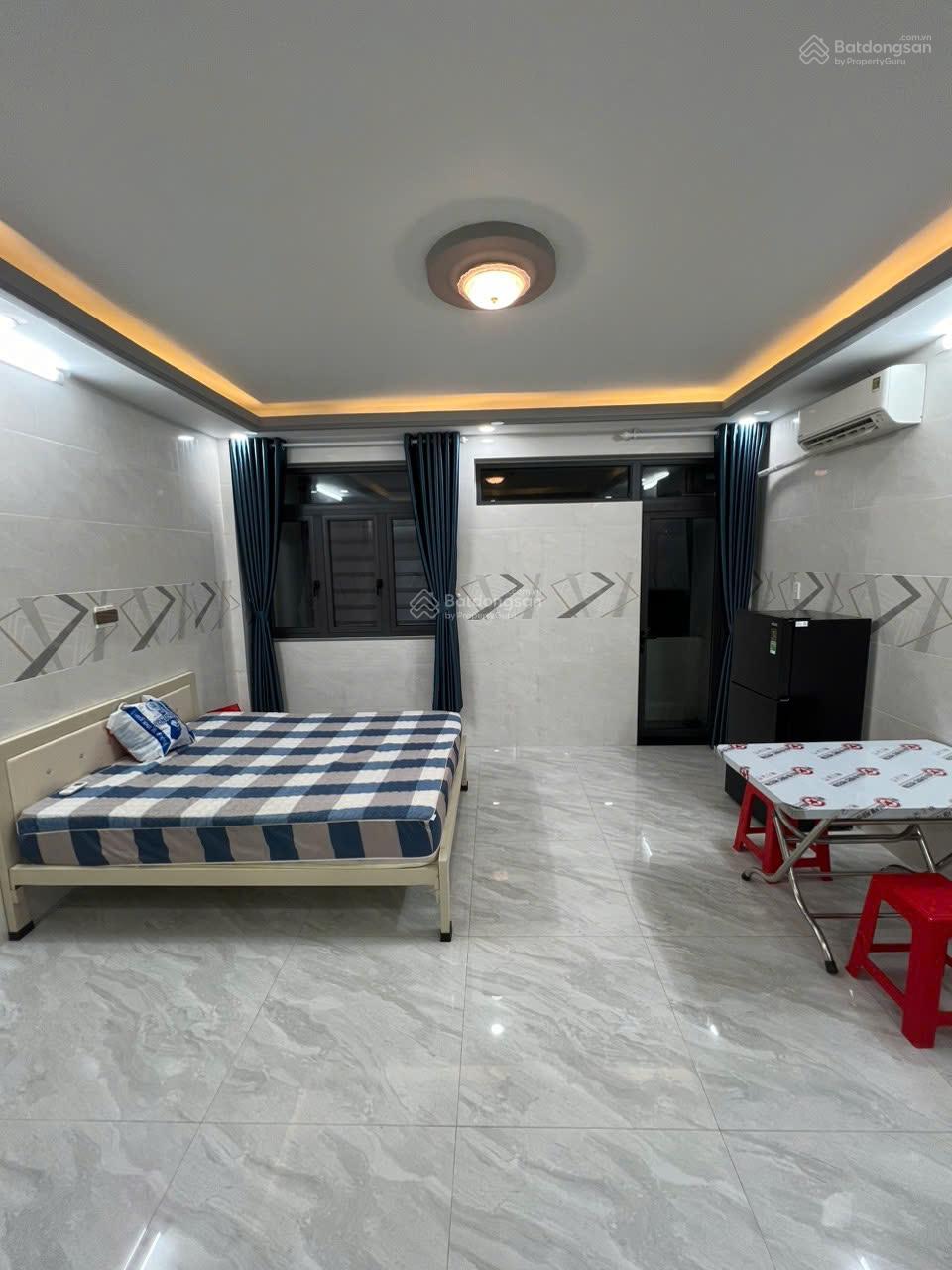 Cho thuê phòng đường Phạm Hùng nối dài gần ĐH RMIT, Cao Lỗ Q8. 35m2 full nội thất. Giá 5tr/tháng