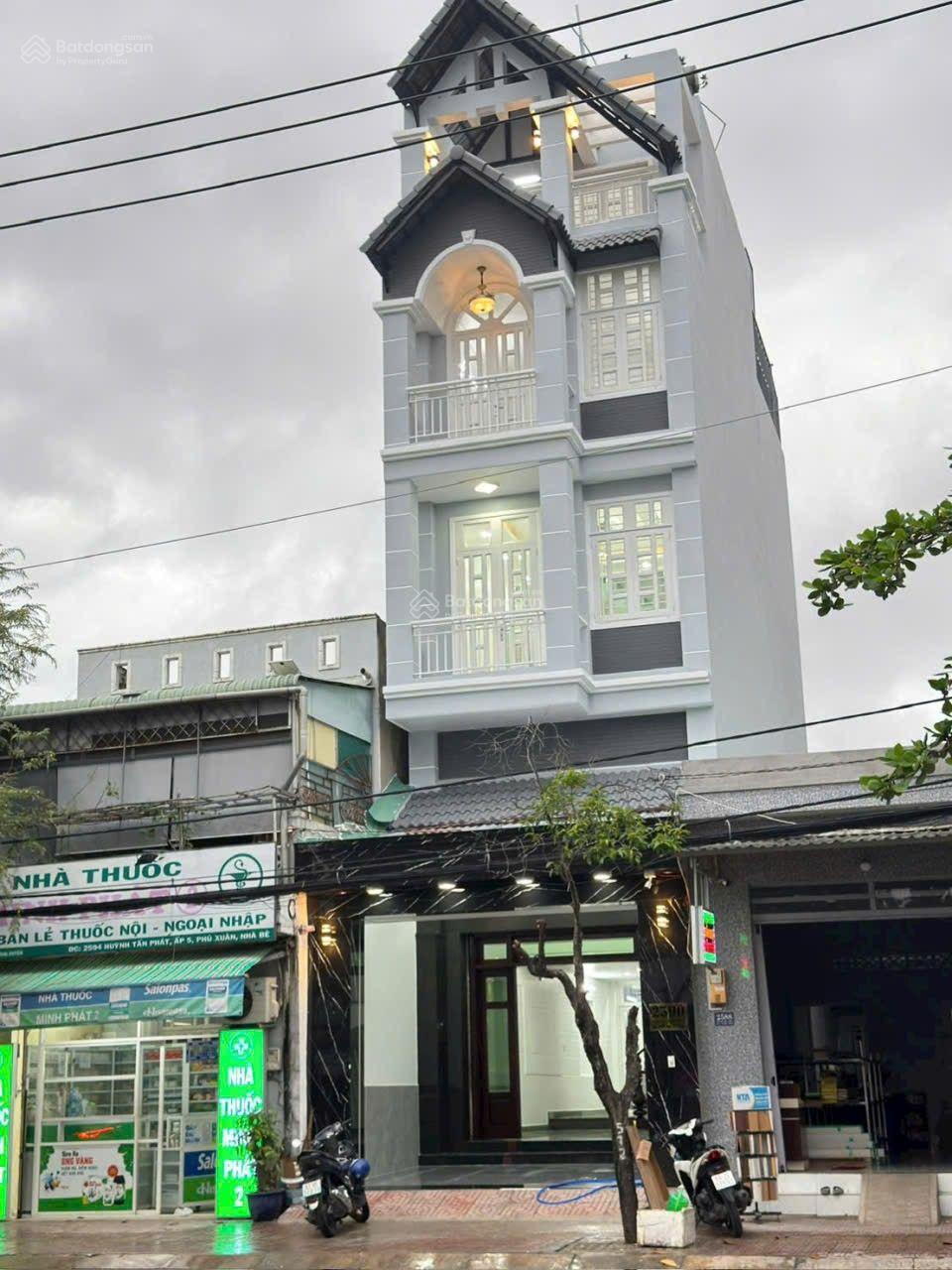 Bán gấp nhà mặt tiền Huỳnh Tấn Phát giá bằng trong hẻm DT 5x18.5m. 3 tầng. ST. Giá chỉ 11 tỷ 780tr