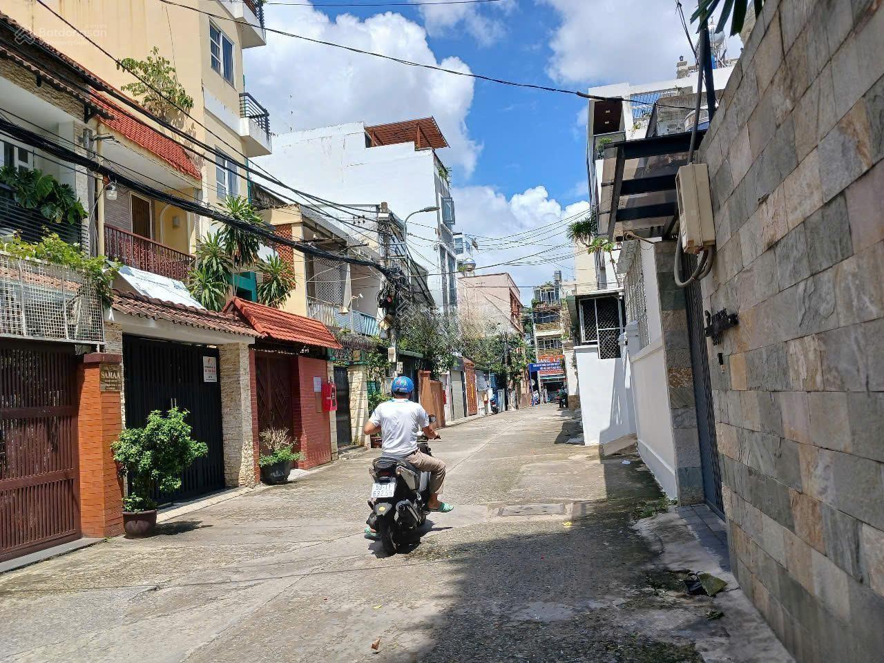 Rẻ nhất phường Tân Định, HXH Trần Khắc Chân, (7x10m), 65m2, tiện xây lại, chỉ 13 tỷ TL