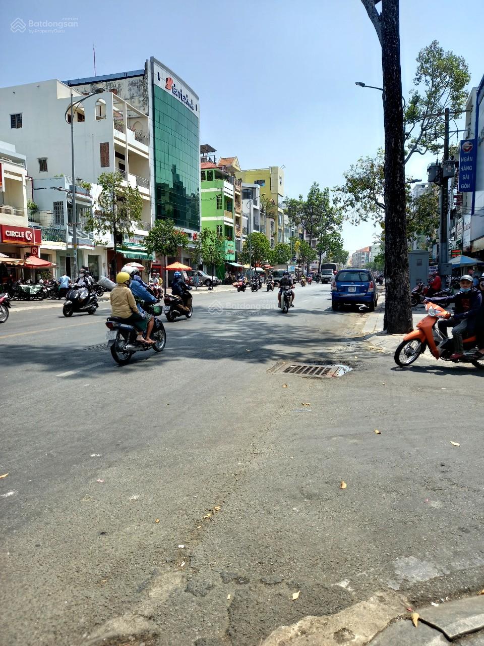 Bán nhà mặt tiền Hậu Giang, ngang 4 dài 30m, chỉ 17 tỷ, Q.6