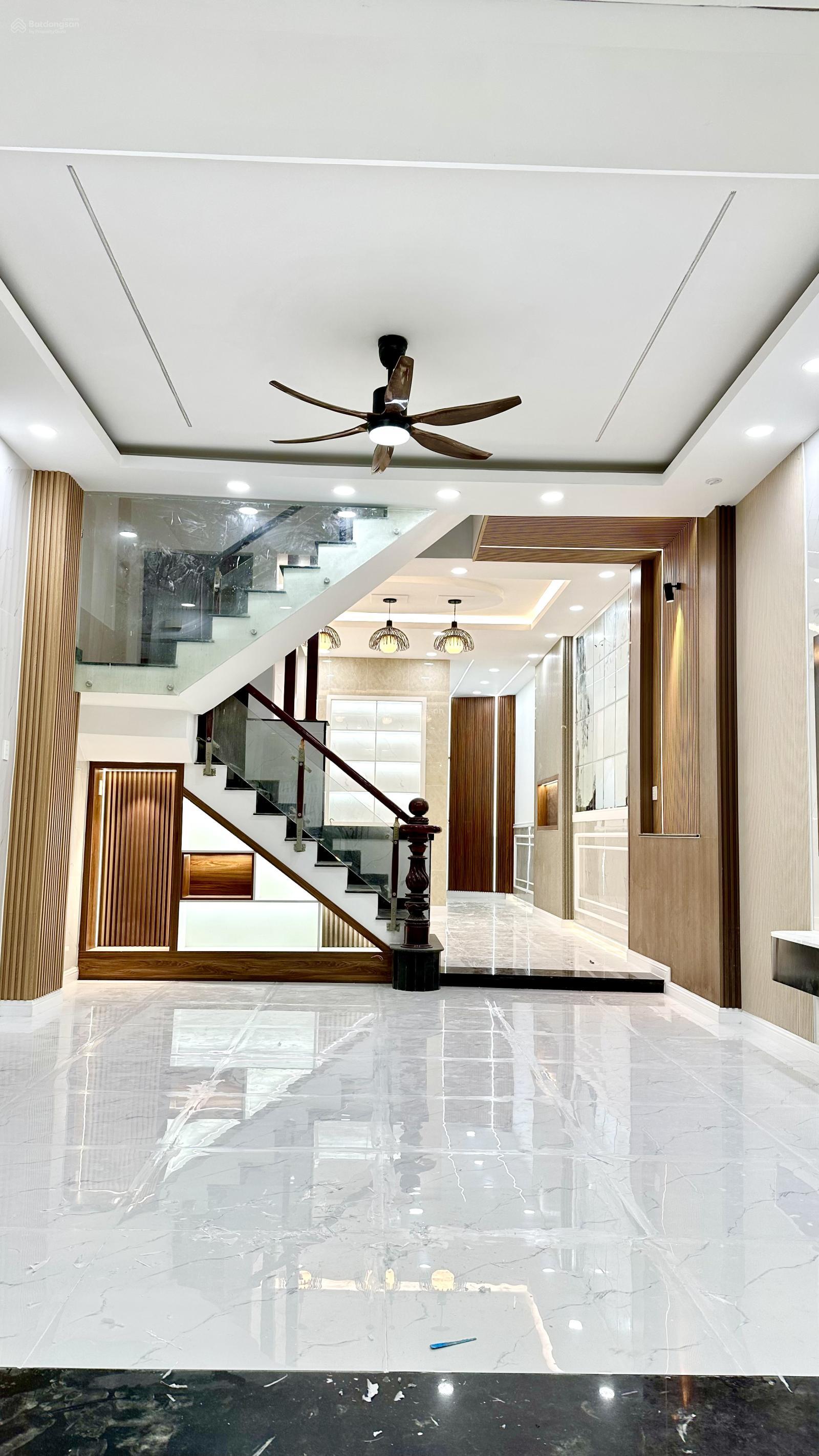 Bán nhà 2 tầng 4 phòng ngủ Dt 110m2 sổ hồng riêng KDC ĐẠI HẢI