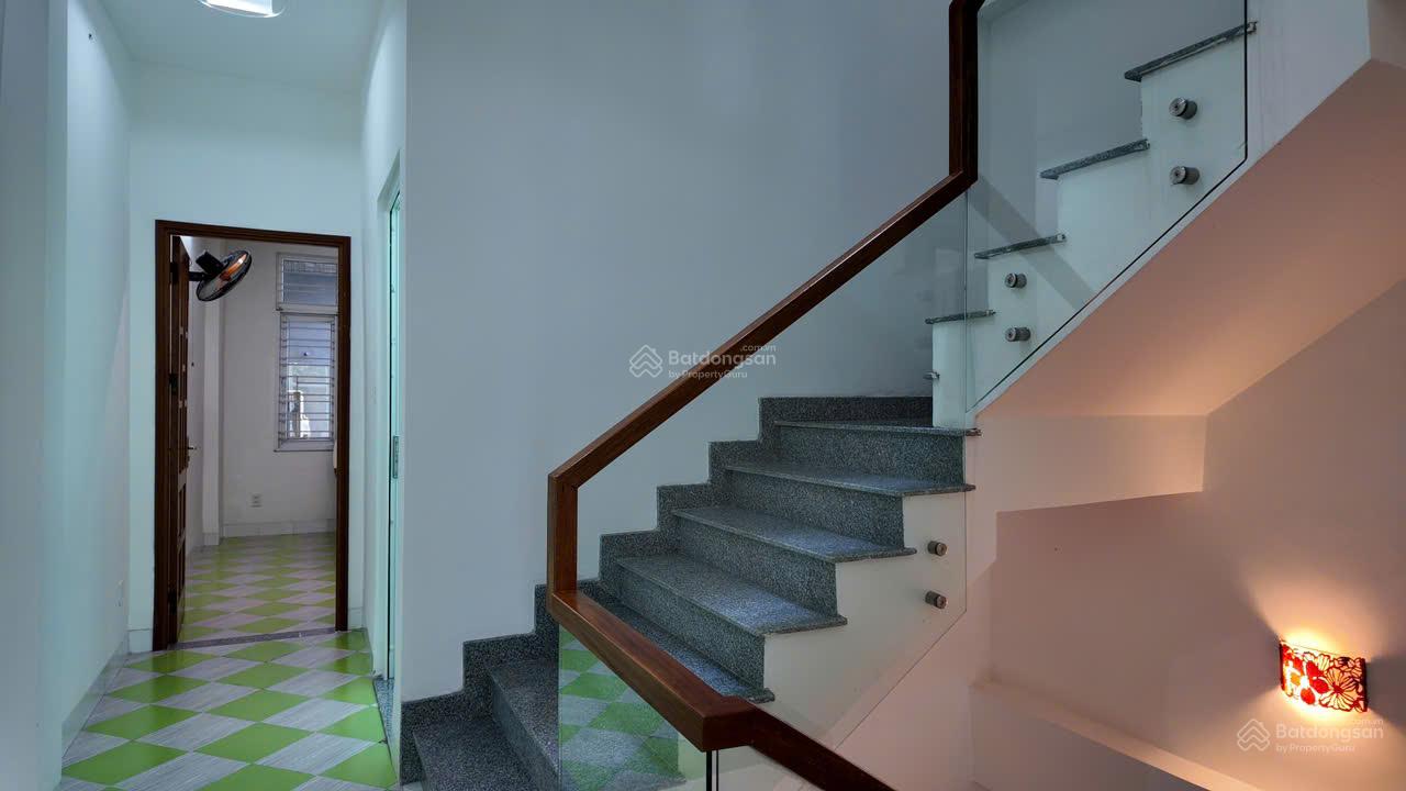 Bán nhà 4 tầng đúc đường Cao Xuân Dục gần đường 3-2 , Thuận Phước , Hải Châu , Đà Nẵng