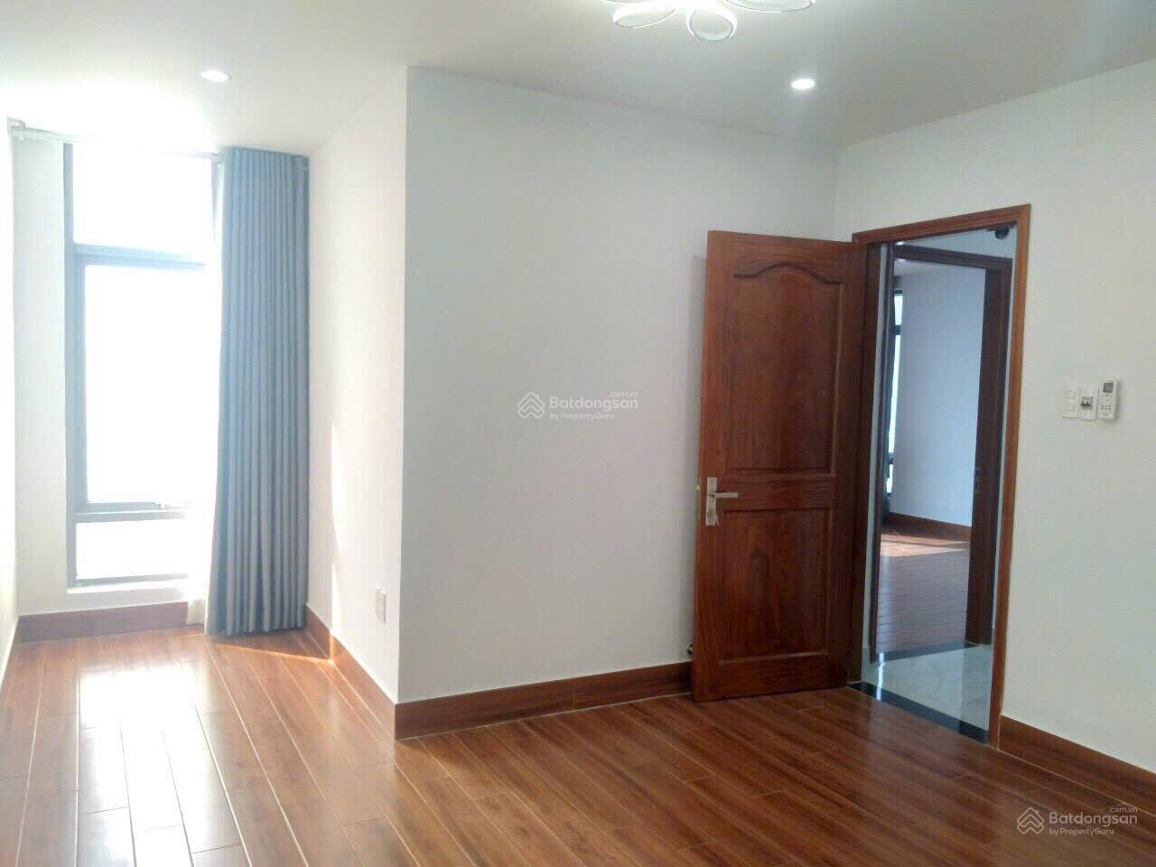 Hàng hiếm cho thuê Duplex Bảy Hiền Tower, DT: 210m2 gồm 4PN, 3WC có sân rộng, giá từ: 16tr/th