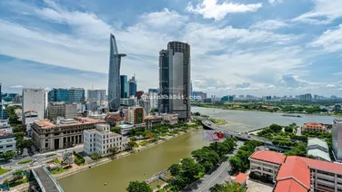tin thật 100%, Saigon Royal quận 4, 2 PN 2WC, nội thất cao cấp, ban công thoáng, giá 23 triệu