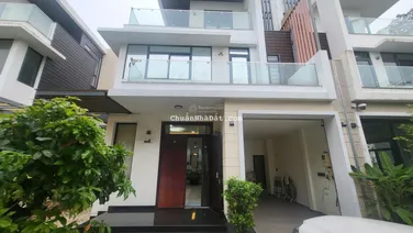 Cho thuê Biệt thự Lucasta Khang Điền full nội thất cao cấp LH 0904 936 ***