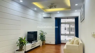 Bán căn hộ tầng cao, chung cư Sky Garden 2, 71m2, 02PN, giá 4.9 tỷ, nhà đang có hợp đồng thuê