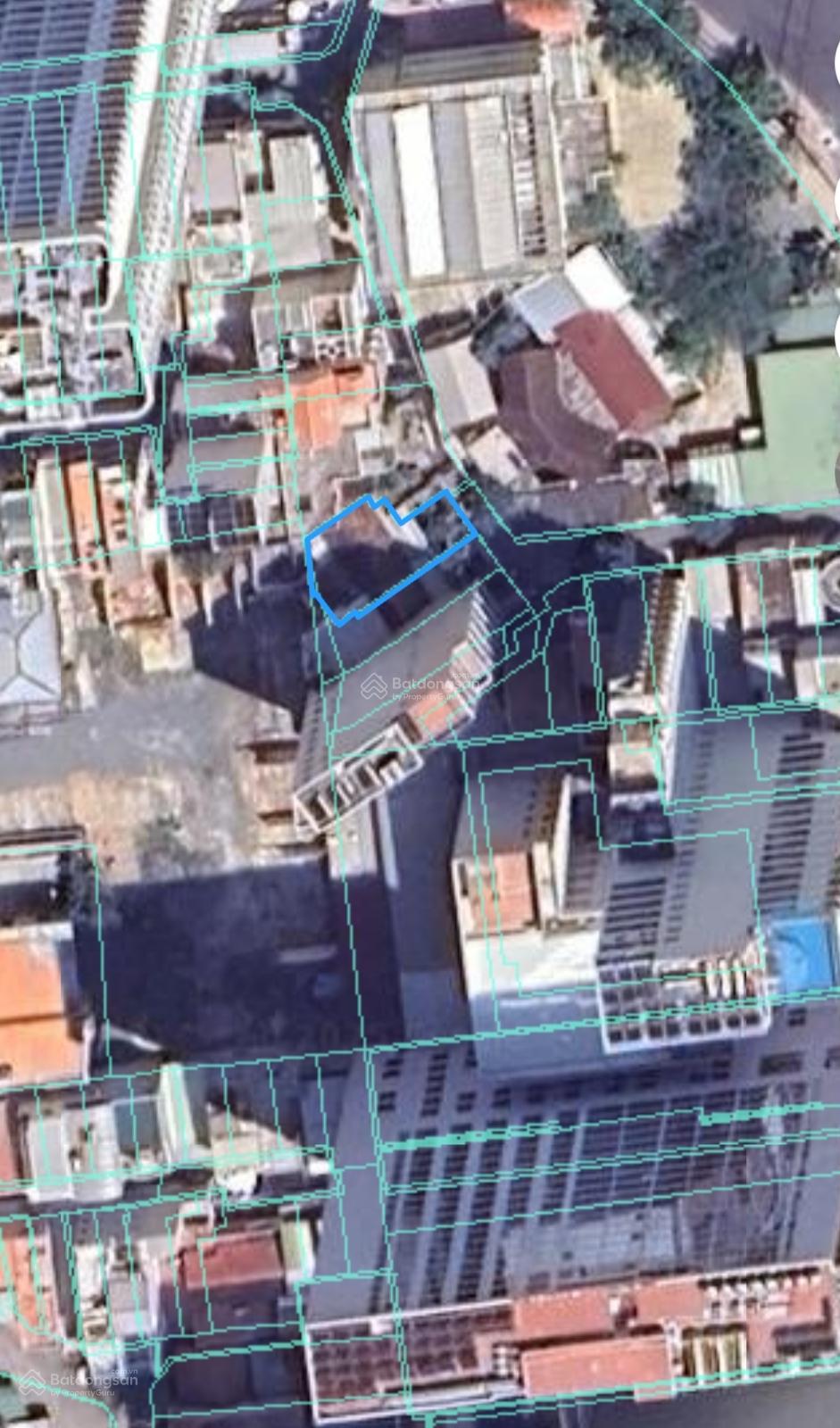 [ Đất Hùng Vương _ gần ngã tư Lê Thánh Tôn ] ** Hẻm xe ba gác **  Giá : 26 tỷ