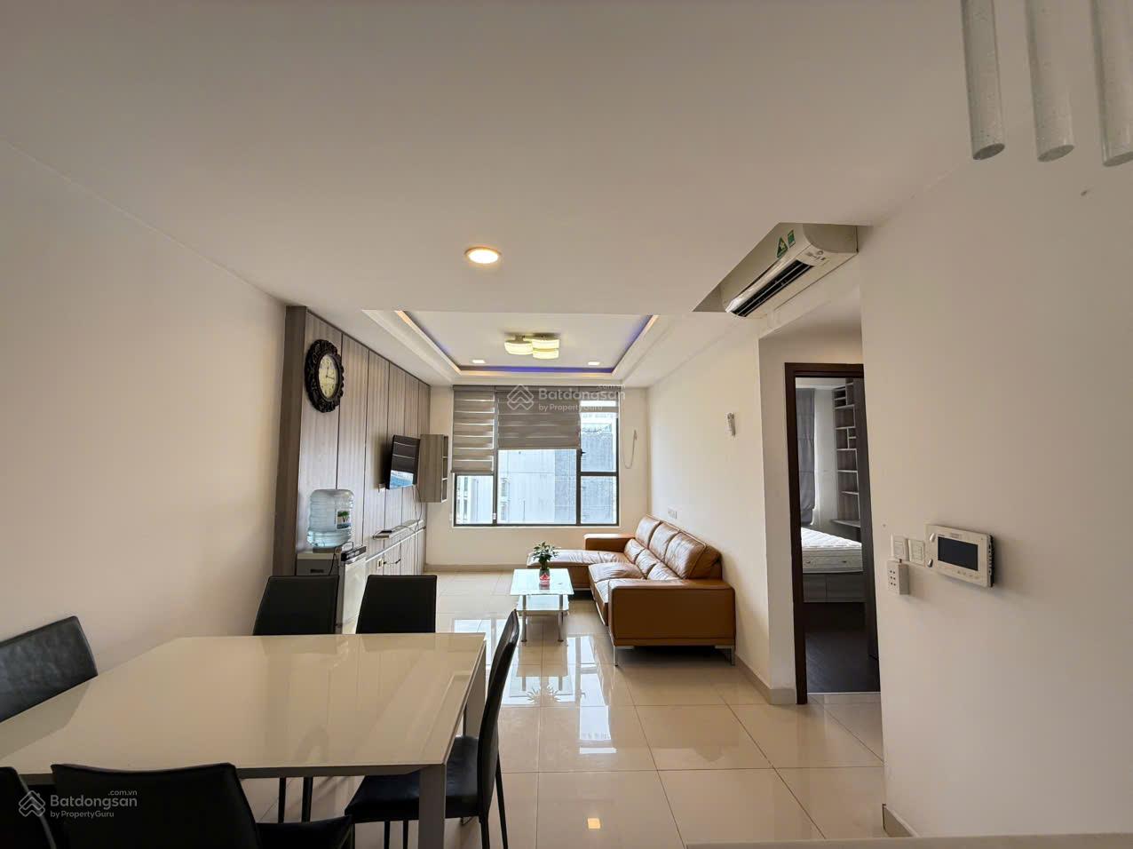 Thuê Tresor 3PN 2WC 98m2 ban công full nội thất cao cấp view Bitexco Landmark 81 Bến Vân Đồn quận 4 Thuê Tresor 3PN 2WC 98m2 ban công full nội thất cao cấp view Bitexco Landmark 81 Bến Vân Đồn quận 4