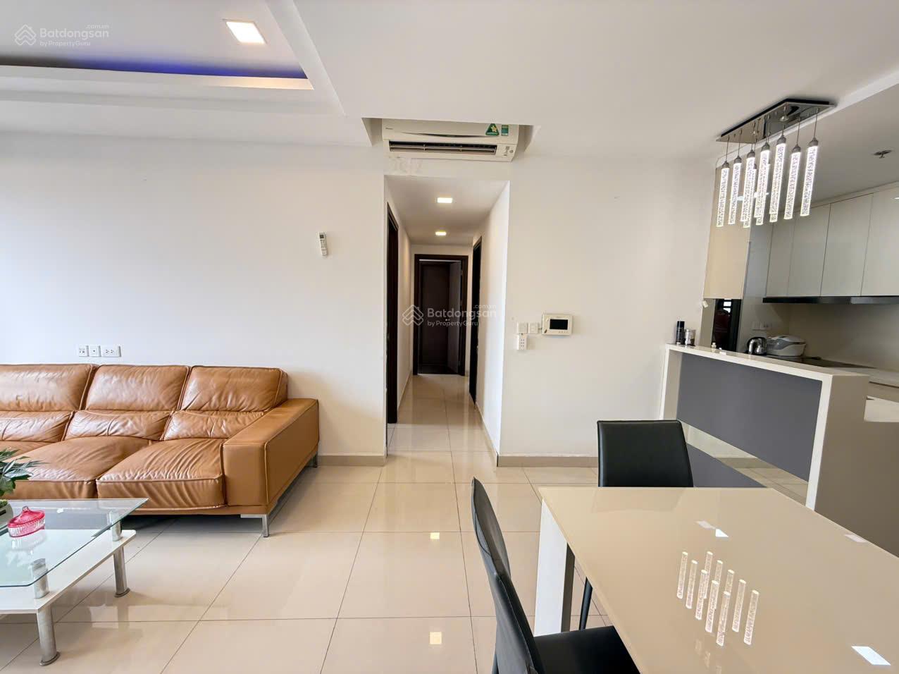 Thuê Tresor 3PN 2WC 98m2 ban công full nội thất cao cấp view Bitexco Landmark 81 Bến Vân Đồn quận 4 Thuê Tresor 3PN 2WC 98m2 ban công full nội thất cao cấp view Bitexco Landmark 81 Bến Vân Đồn quận 4