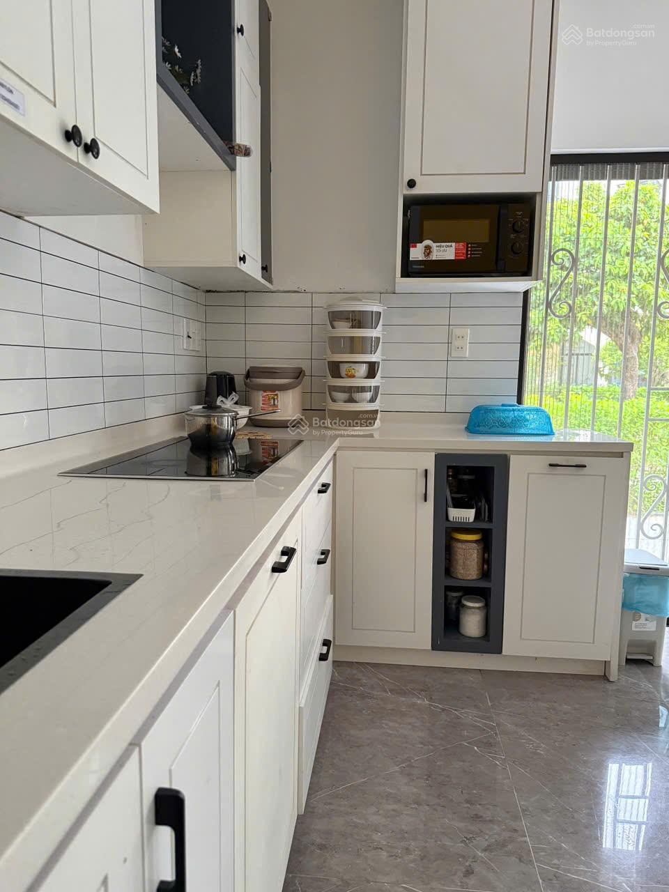 Chỉ có duy nhất 1 căn Villa - 6 phòng homestay rất mới & tuyệt đẹp The Manor Crown vừa ở và có tiền