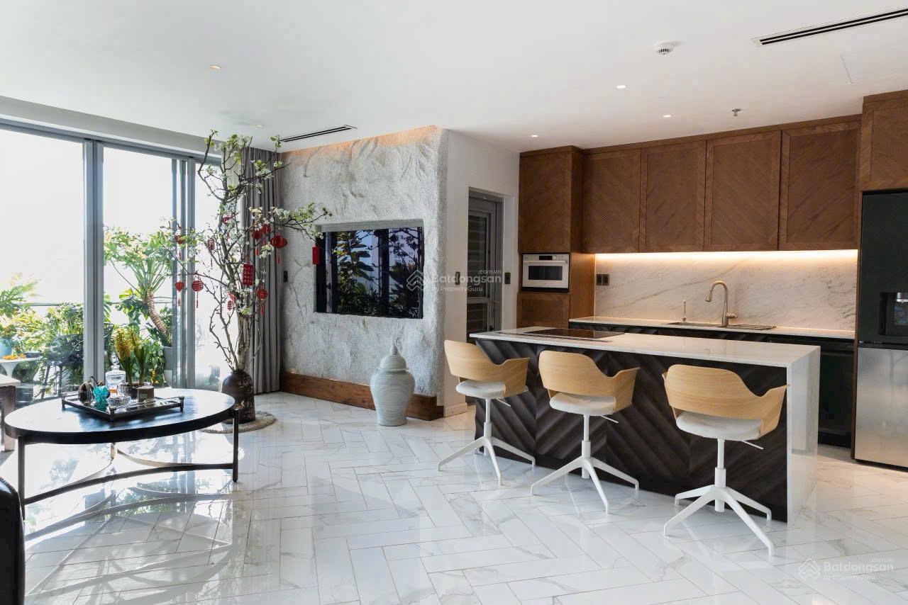 Gấp. Chủ thiện chí gửi bán gấp căn hộ Green Valley, 120m2, 3PN, nội thất cao cấp, giá 11,5 tỷ Gấp. Chủ thiện chí gửi bán gấp căn hộ Green Valley, 120m2, 3PN, nội thất cao cấp, giá 11,5 tỷ