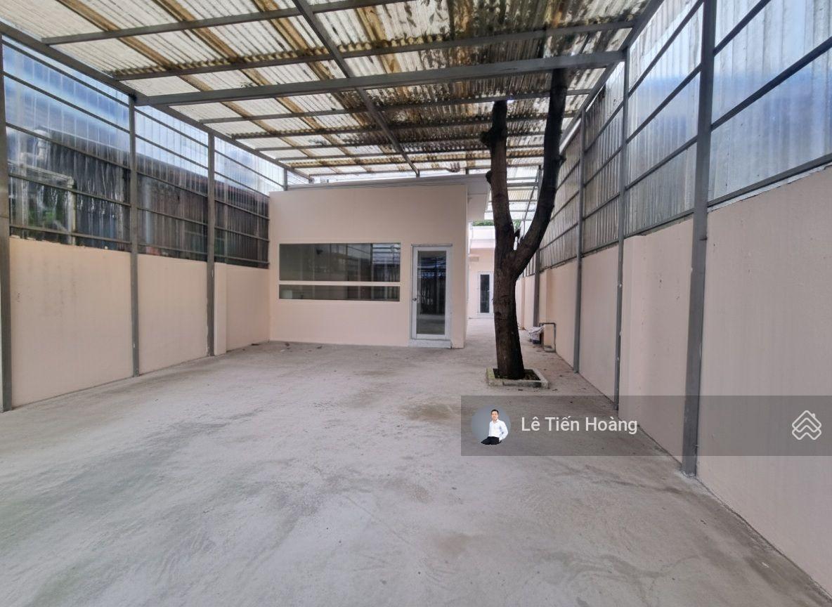 Bán nhà 143m2 mặt tiền 6.5m, cách Huỳnh Tấn Phát chỉ 50m đường ô tô Thị Trấn Nhà Bè