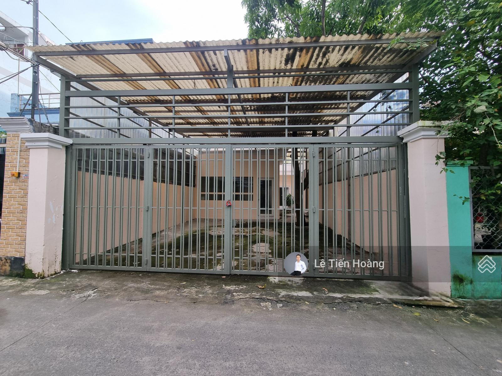 Bán nhà 143m2 mặt tiền 6.5m, cách Huỳnh Tấn Phát chỉ 50m đường ô tô Thị Trấn Nhà Bè