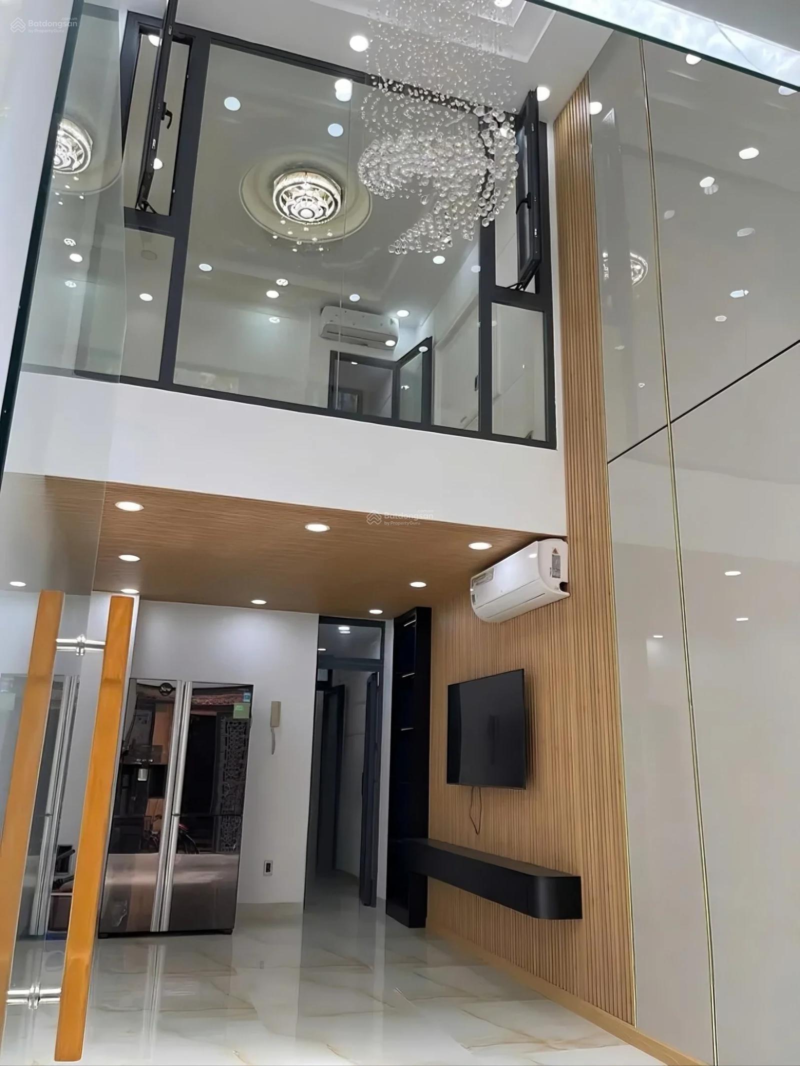 [QUẬN 3] BÁN NHÀ 5 TẦNG  THANG MÁY HXH CMT8, NGAY CHỢ HOÀ HƯNG, CHỈ 8.99 TỶ