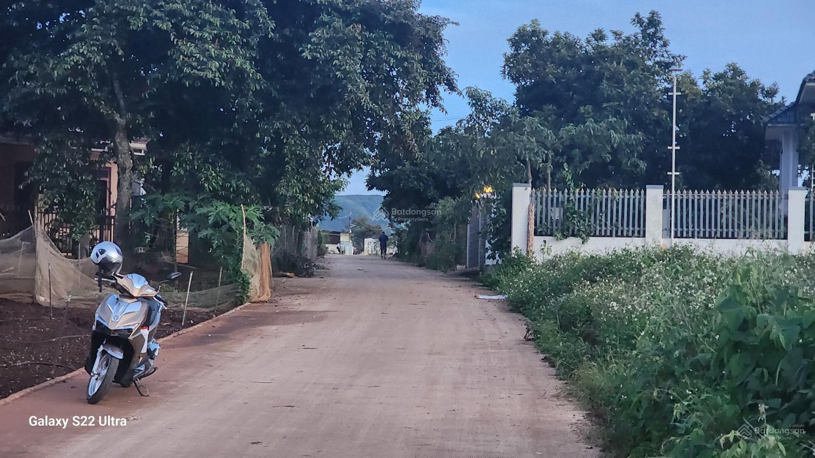 Bán đất TT. Liên Nghĩa, Đức Trọng, Lâm Đồng 532m2, 10m x 53,2m, giá 3 tỷ, cách chợ 3,6 km