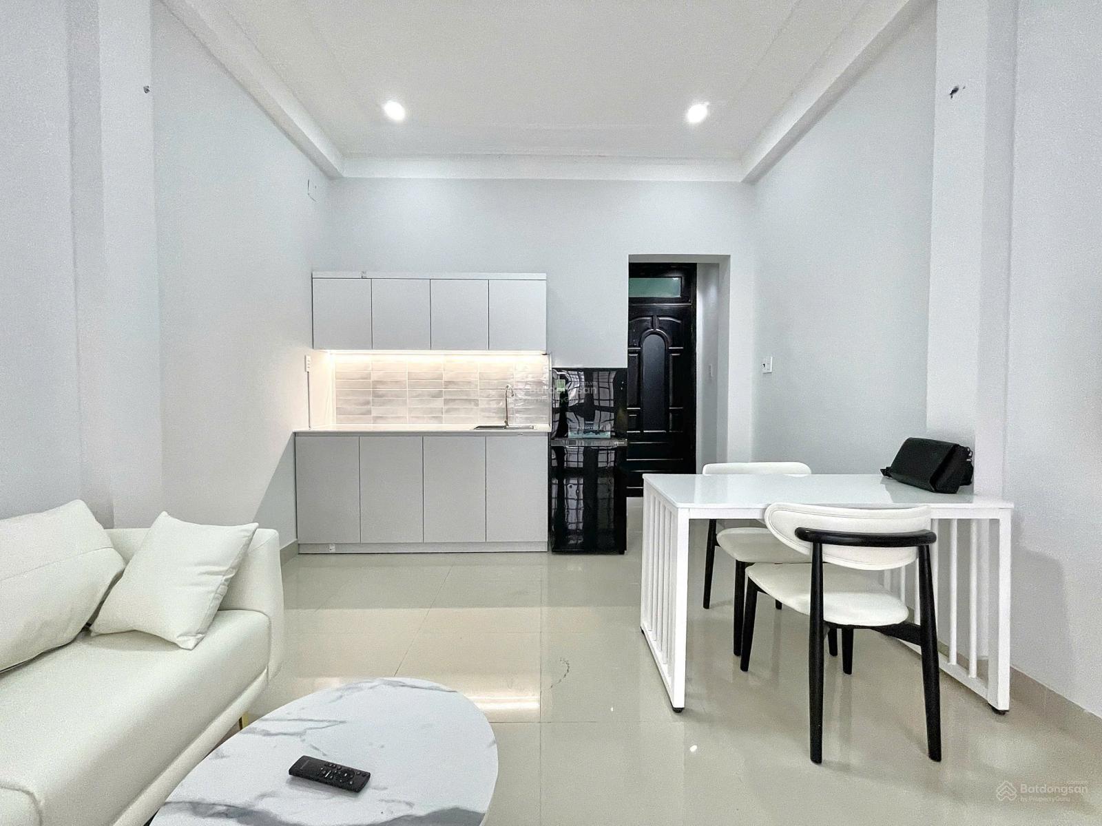 Mới 100% - Căn hộ 55m2 nằm ngay Trạm Metro - thang máy + full nội thất. LH Kaity 0989 785 ***