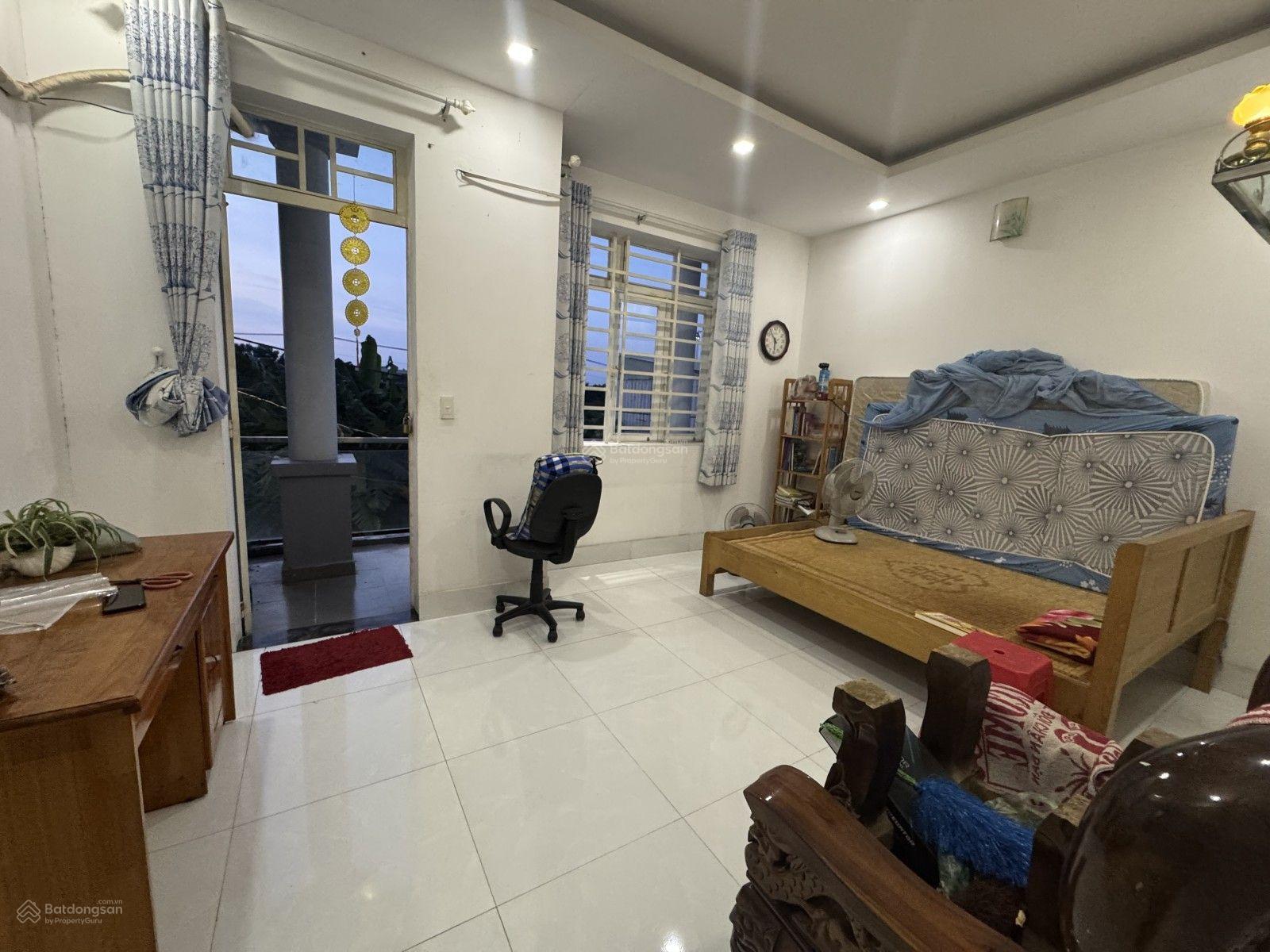 NHÀ ĐẸP, HẺM XE TẢI ,Ở NGAY CHỈ 4.x TỶ!!