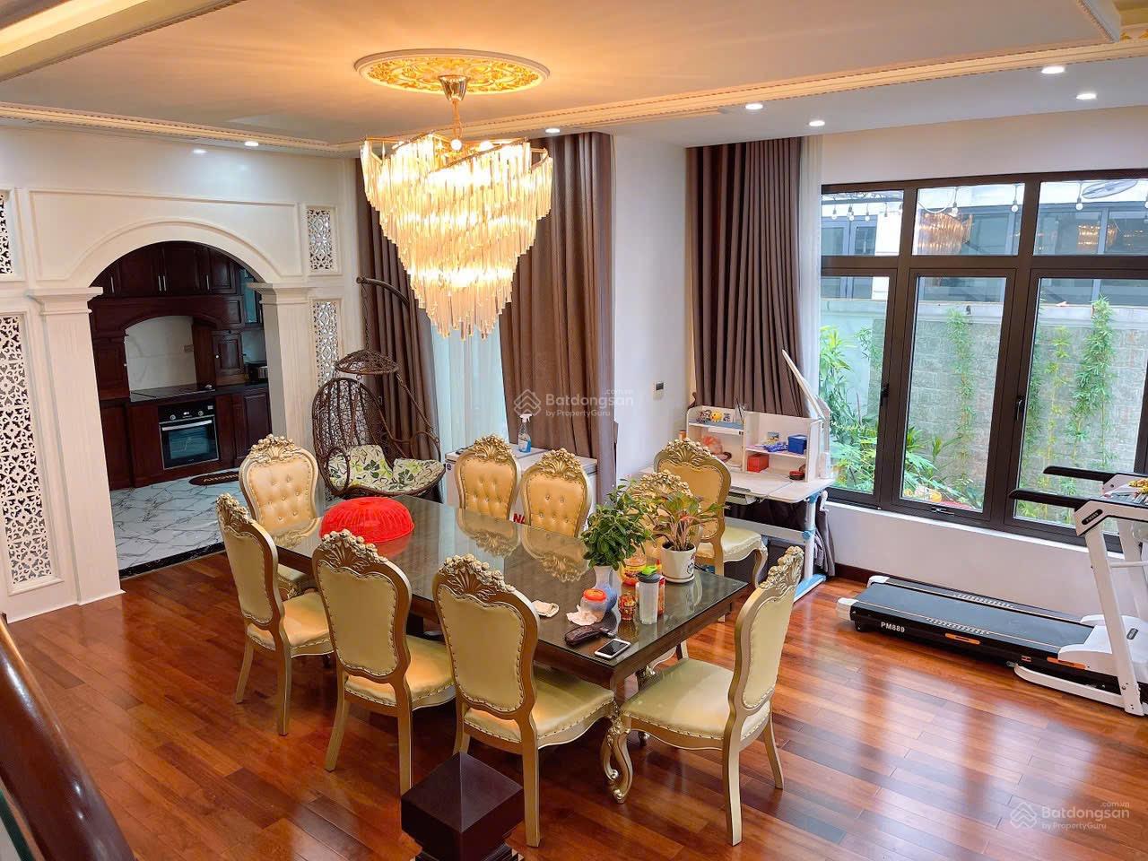 Chính chủ bán biệt thự Elegant Park Villa Thạch Bàn, diện tích 136m2, giá chỉ: 44 tỷ