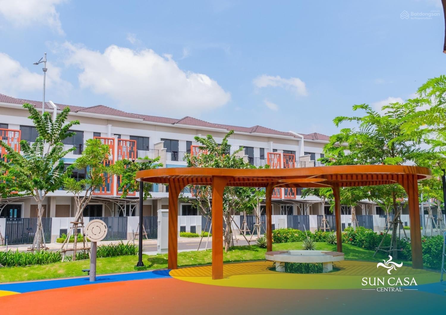 Bán nhà liền kề hướng Nam Sun Casa Central - TT 30% nhận nhà, còn lại ngưng thanh toán đến 2027