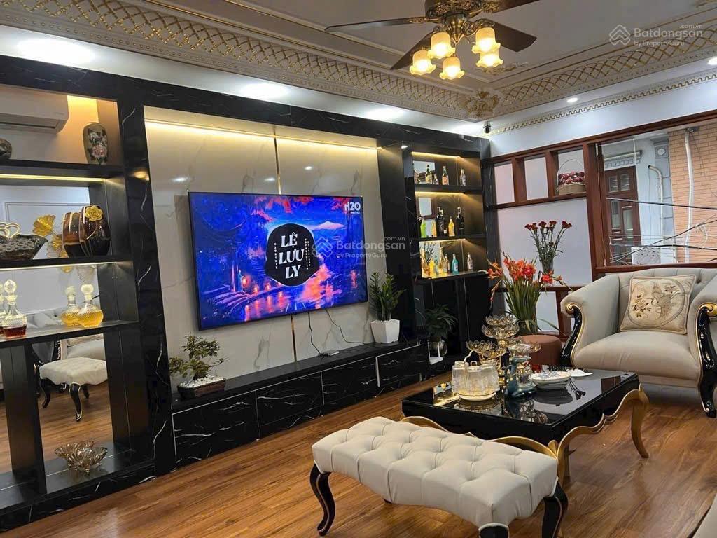 Bán nhà phố Vũ Xuân Thiều Sài Đồng 46m2 xây 7 tầng thang máy gara oto full nội thất giá chỉ 14.65ty