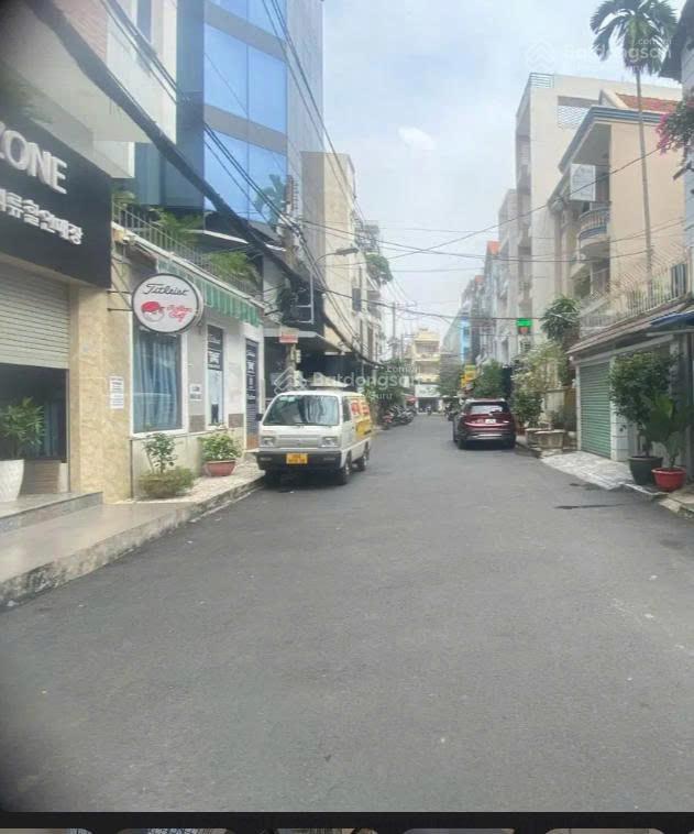 MT khu sân bay Hậu Giang + Thăng Long, P. 4, Tân Bình - DT: 5x16m, 3 tầng - giá: 14,99 tỷ TL