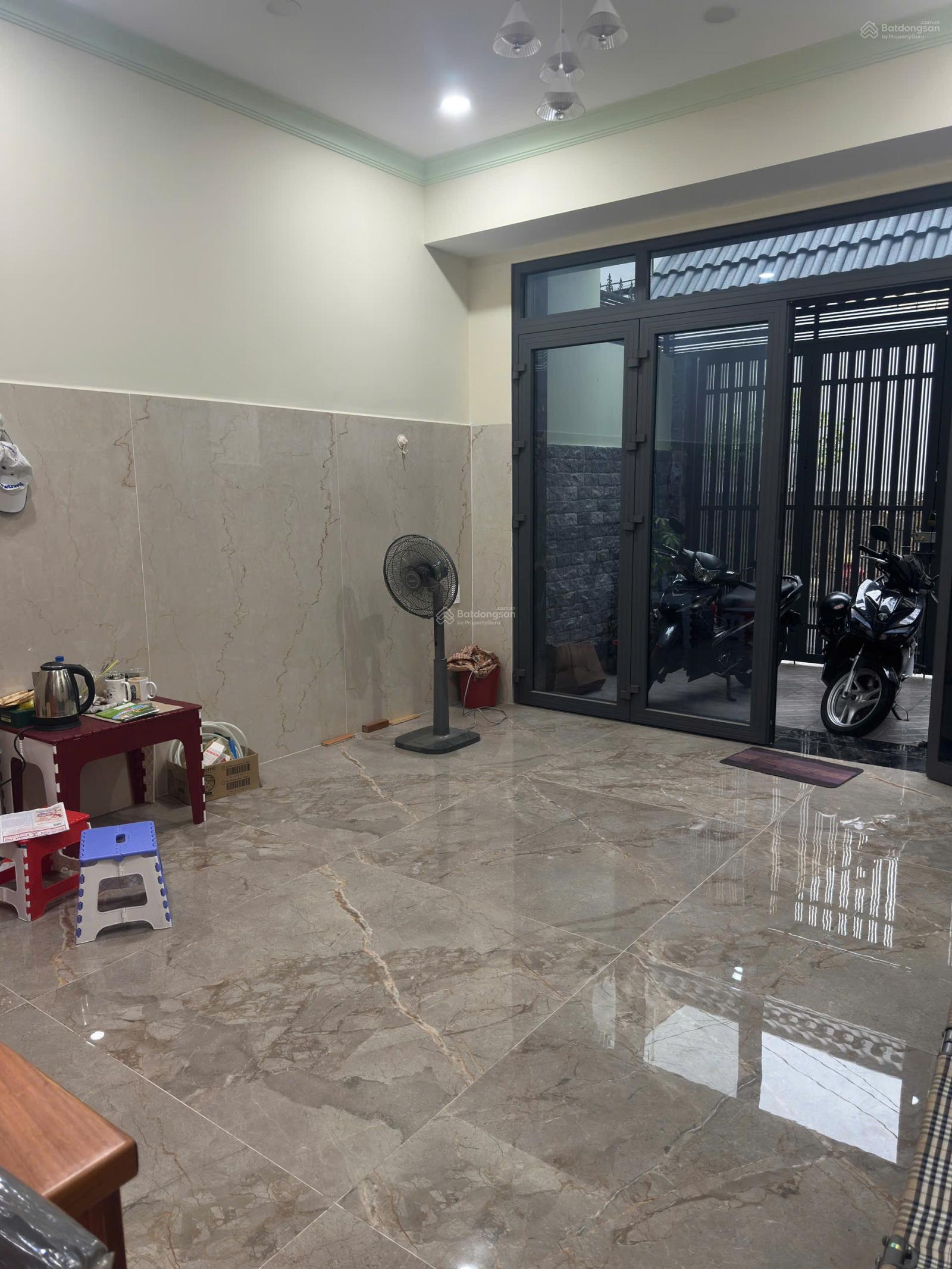 CHÍNH CHỦ GỬI BÁN ĐỘC QUYỀN CĂN DUY NHẤT TRONG KHU CƯ XÁ LỮ GIA P15 Q11, 4*16M NHÀ 2 LẦU, 13,7 TỶ