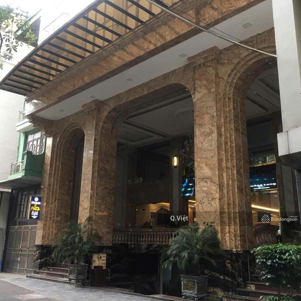 Tòa nhà mặt phố Nguyễn Trãi 205m2 10 tầng căn góc mặt tiền 9,5m siêu Vip nhất phố