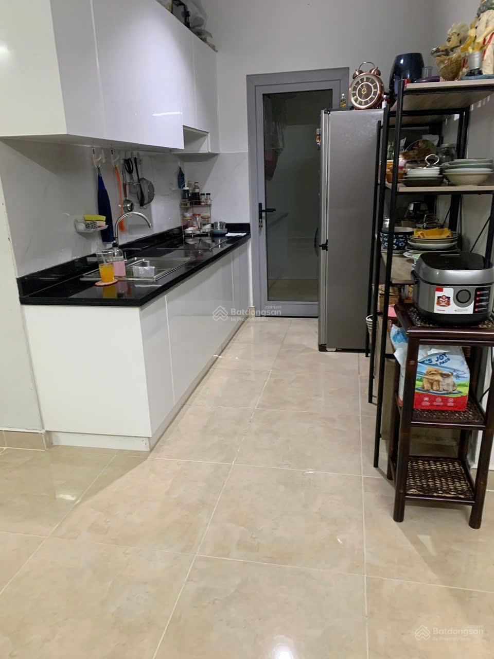 Chính chủ cần bán căn hộ Luxcity 528 Huỳnh Tấn Phát, phường Bình Thuận, Quận 7. 73m. 2PN 2WC