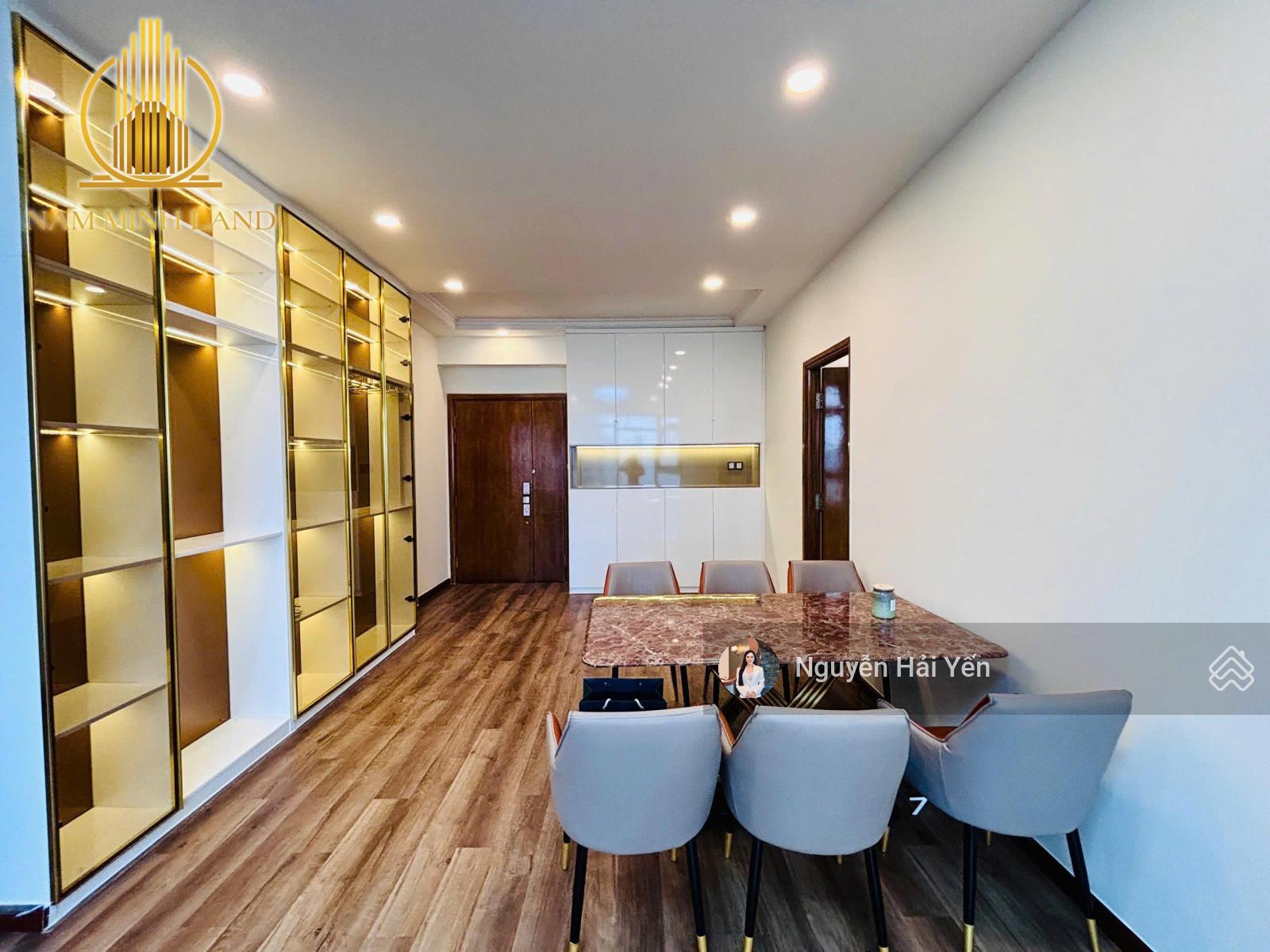 Hải Yến Nam Minh Land - cho thuê căn hộ Saigon Pearl 3 phòng ngủ, tầng cao, view sông, nội thất đẹp