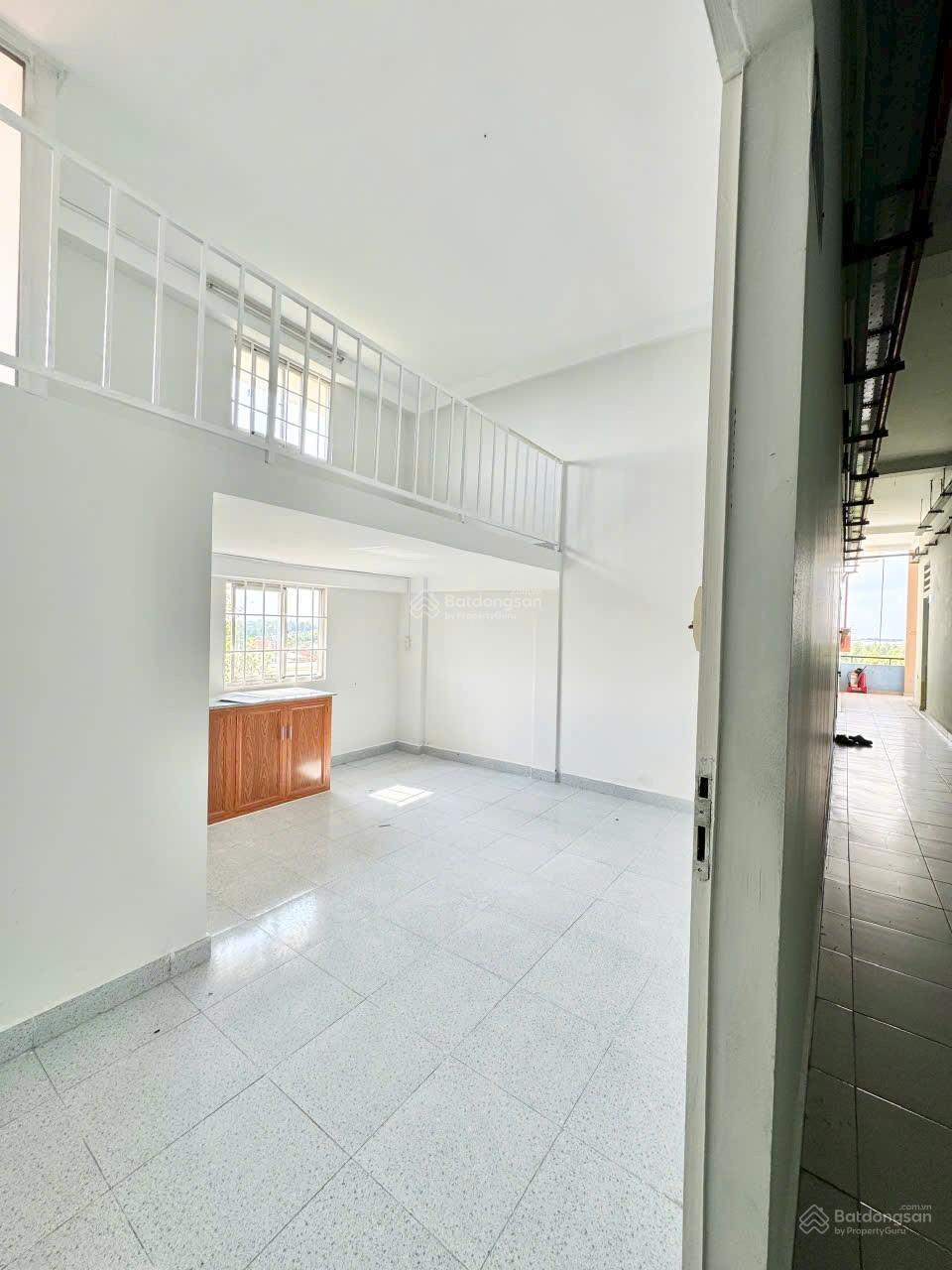 (7758) Nhà xã hội Định Hòa. Lầu 3 sổ hồng 465 triệu. Thuê đc: 2 triệu/tháng. Toàn quốc mua được