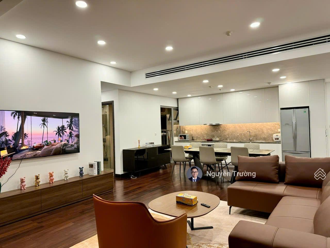 Cho thuê căn 3PN Empire City trục view siêu phẩm, xem pháo hoa và cầu đi bộ tại nhà