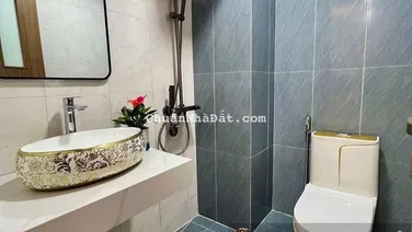 Bán căn hộ chung cư Lucky Palace, 5 tỷ, 83m2, 2 ban công giá siêu hời, nhà đẹp