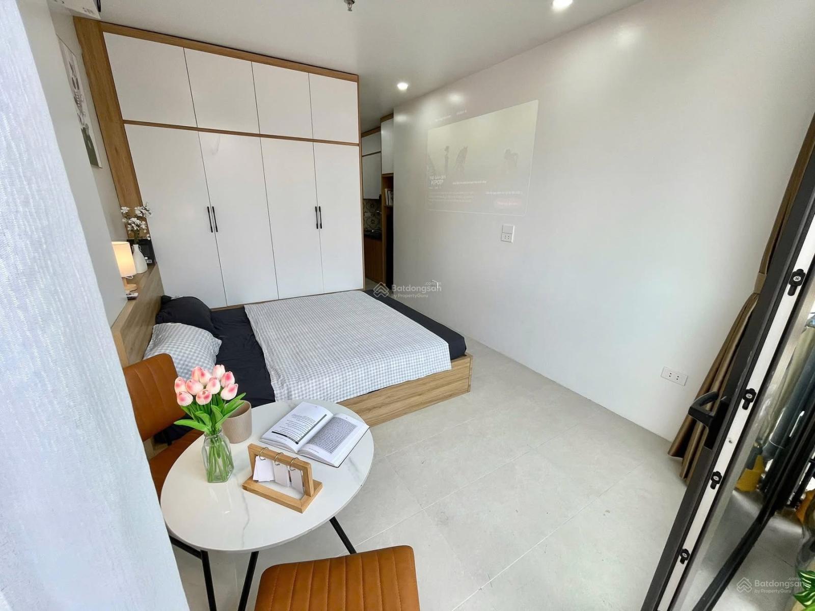 Bán toà nhà văn phòng + CCMN TT Cầu Giấy - 2 thoáng - Full nội thất - 100m2 * 8 tầng, MT: 5m